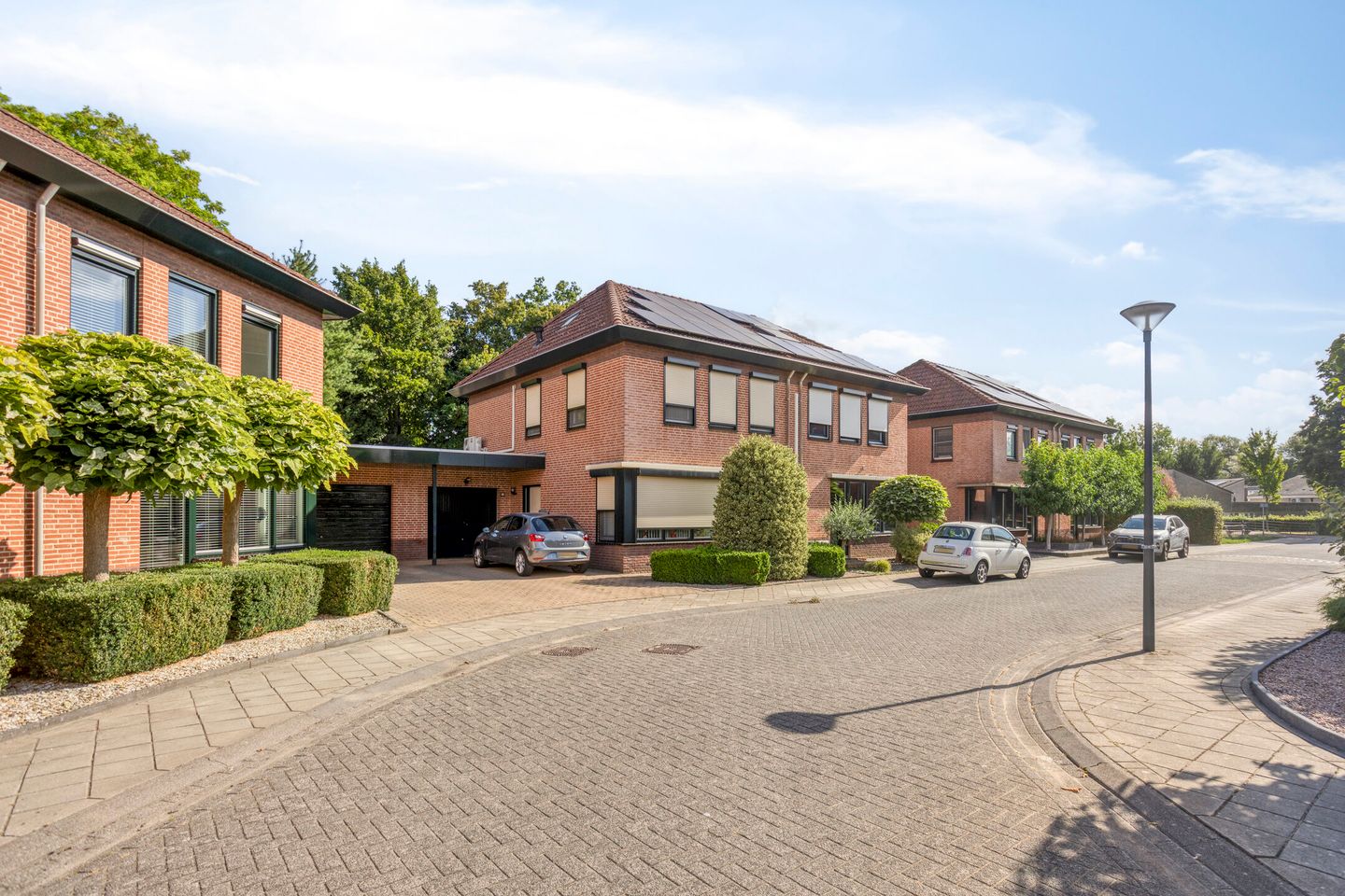 Photo 44 of Huiskenshof 11