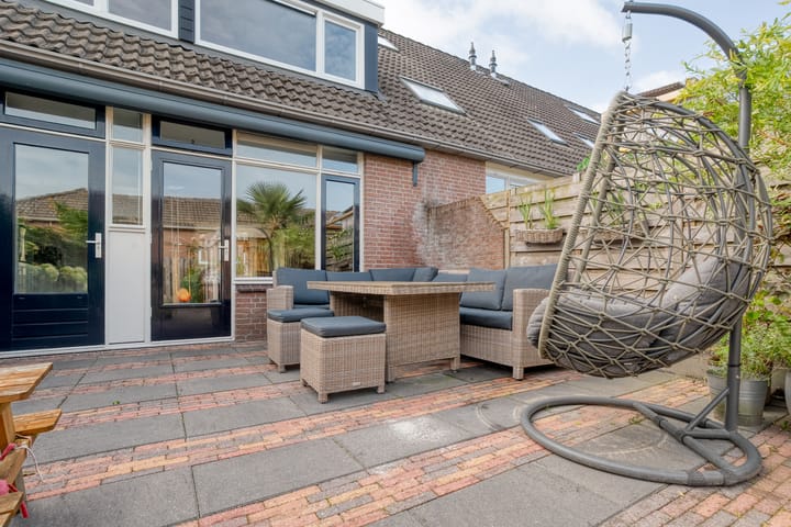 Foto 28 van Snavel van Emekamp 10