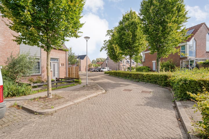 Foto 32 van Snavel van Emekamp 10