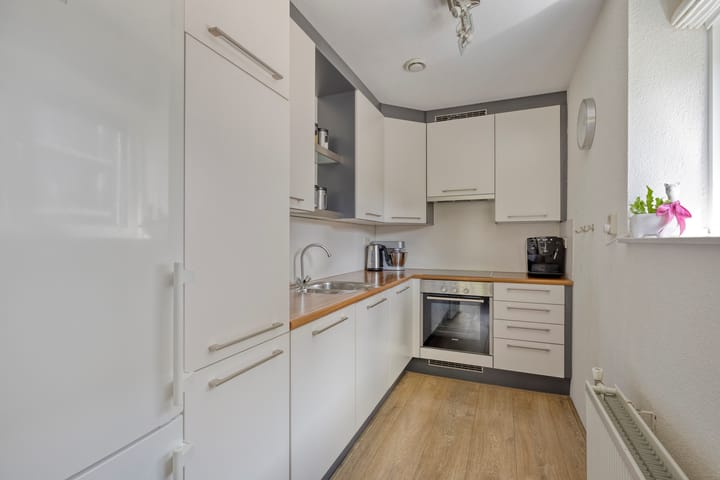 Foto 10 van Lasserstraat 156