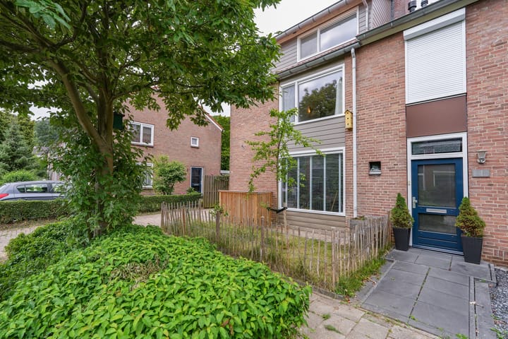 Foto 2 van Lijsterbesstraat 18