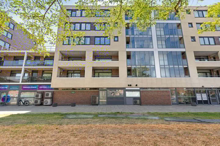 Foto 25 van Lasserstraat 156