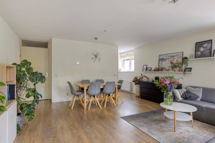 Foto 9 van Lasserstraat 156