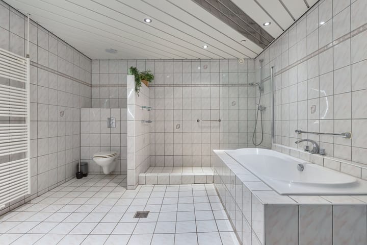 Photo 33 of Noordwolderweg 14