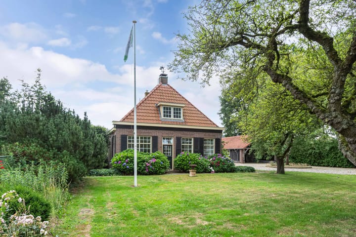 Photo 88 of Noordwolderweg 14