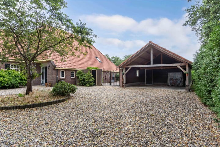 Photo 94 of Noordwolderweg 14