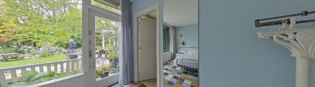 Slaapkamer rechts onder met deyr