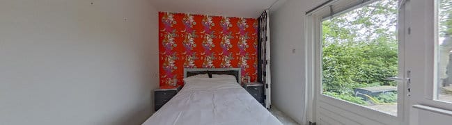 Slaapkamerrechts boven