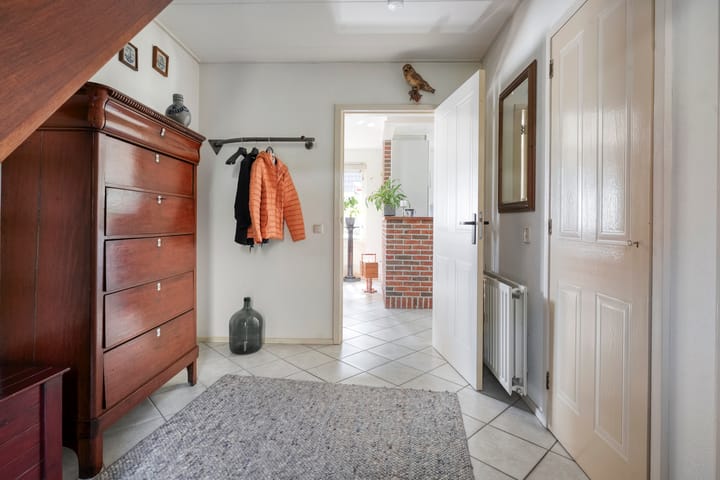 Photo 16 of de Hare 84