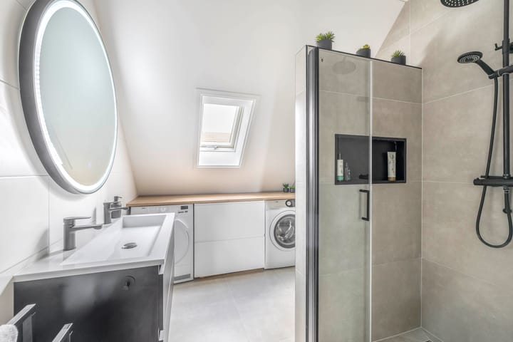 Photo 5 of Grenenhout 3