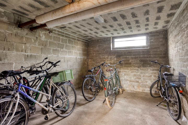 Photo 19 of Via Regia 147-B