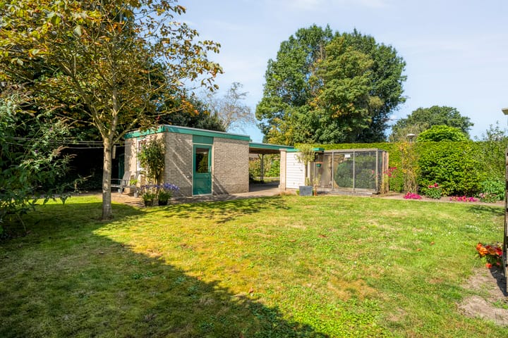 Photo 49 of de Hare 84