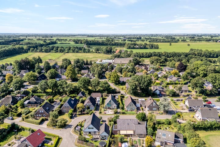 Photo 55 of de Hare 84