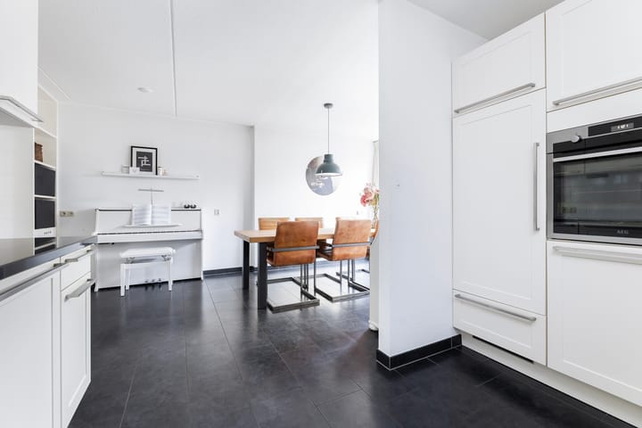 Foto 20 van van Dijksweg 28