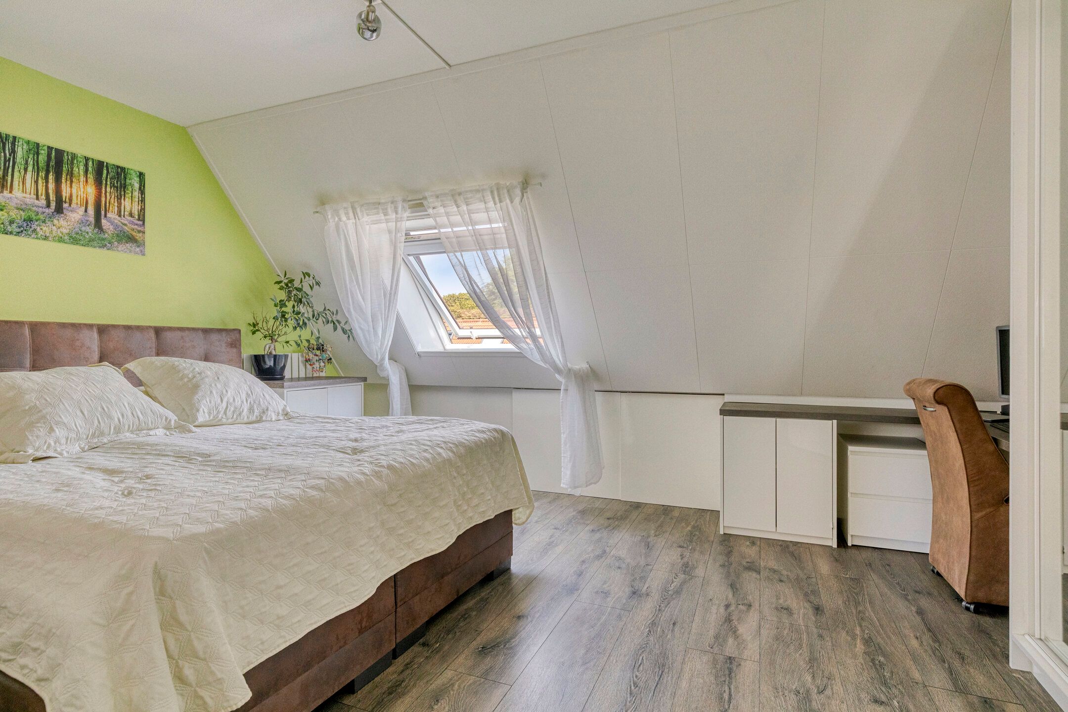Photo 12 of Roedestraat 43