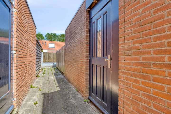 Foto 25 van Roedestraat 43