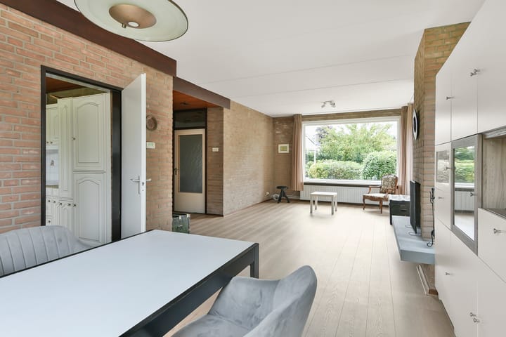 Foto 15 van Dageraadweg 10