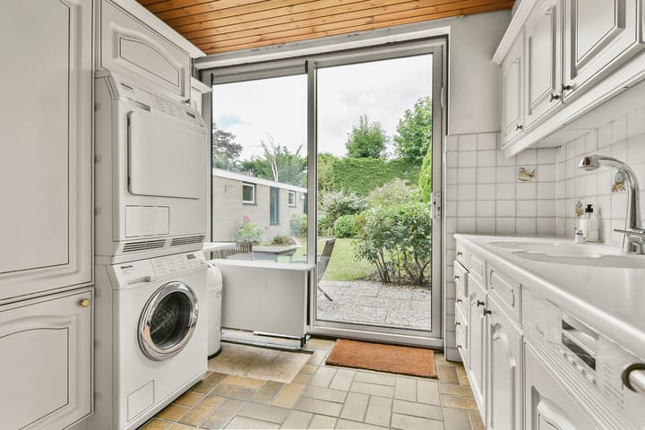 Foto 17 van Dageraadweg 10