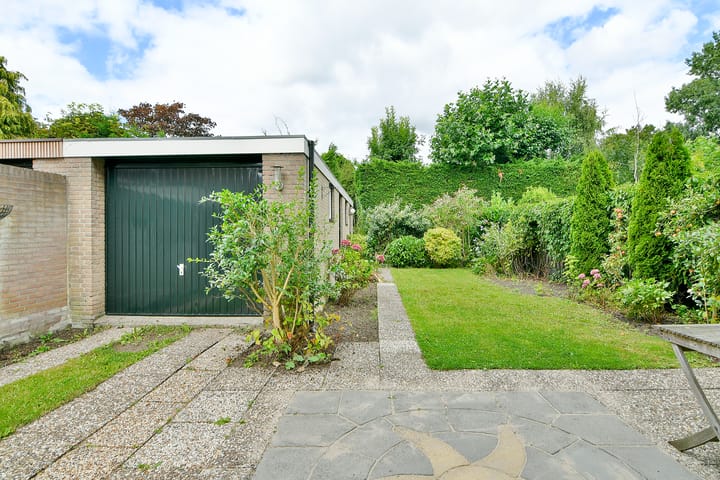 Foto 19 van Dageraadweg 10