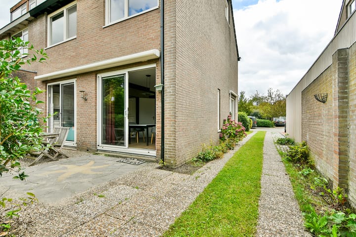 Foto 25 van Dageraadweg 10