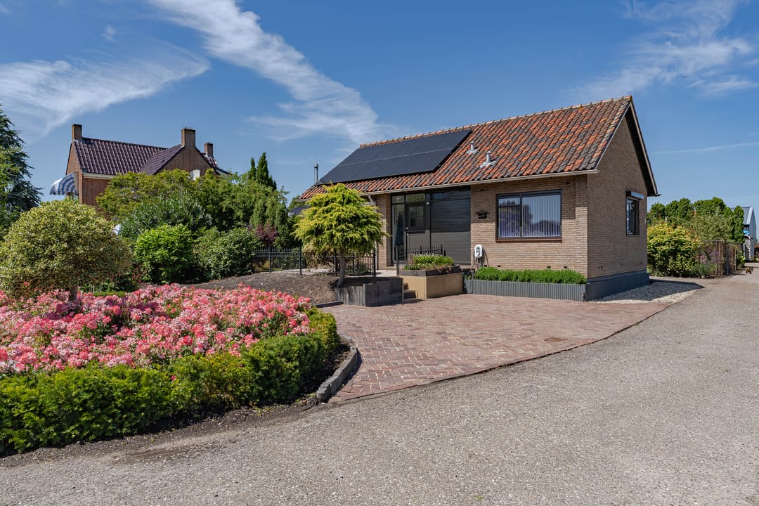 Photo 1 of Voorweg 112