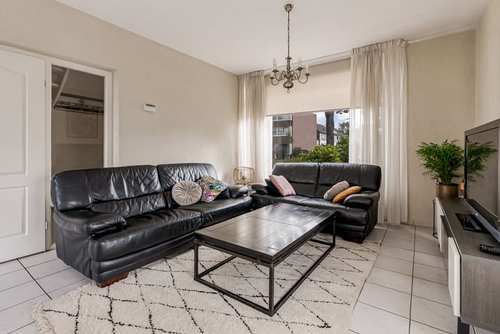 Foto 2 van Zirkoon 18