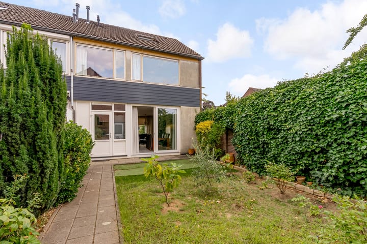 Foto 13 van Zirkoon 18