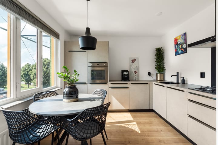 Photo 3 of Scharlakenstraat 37