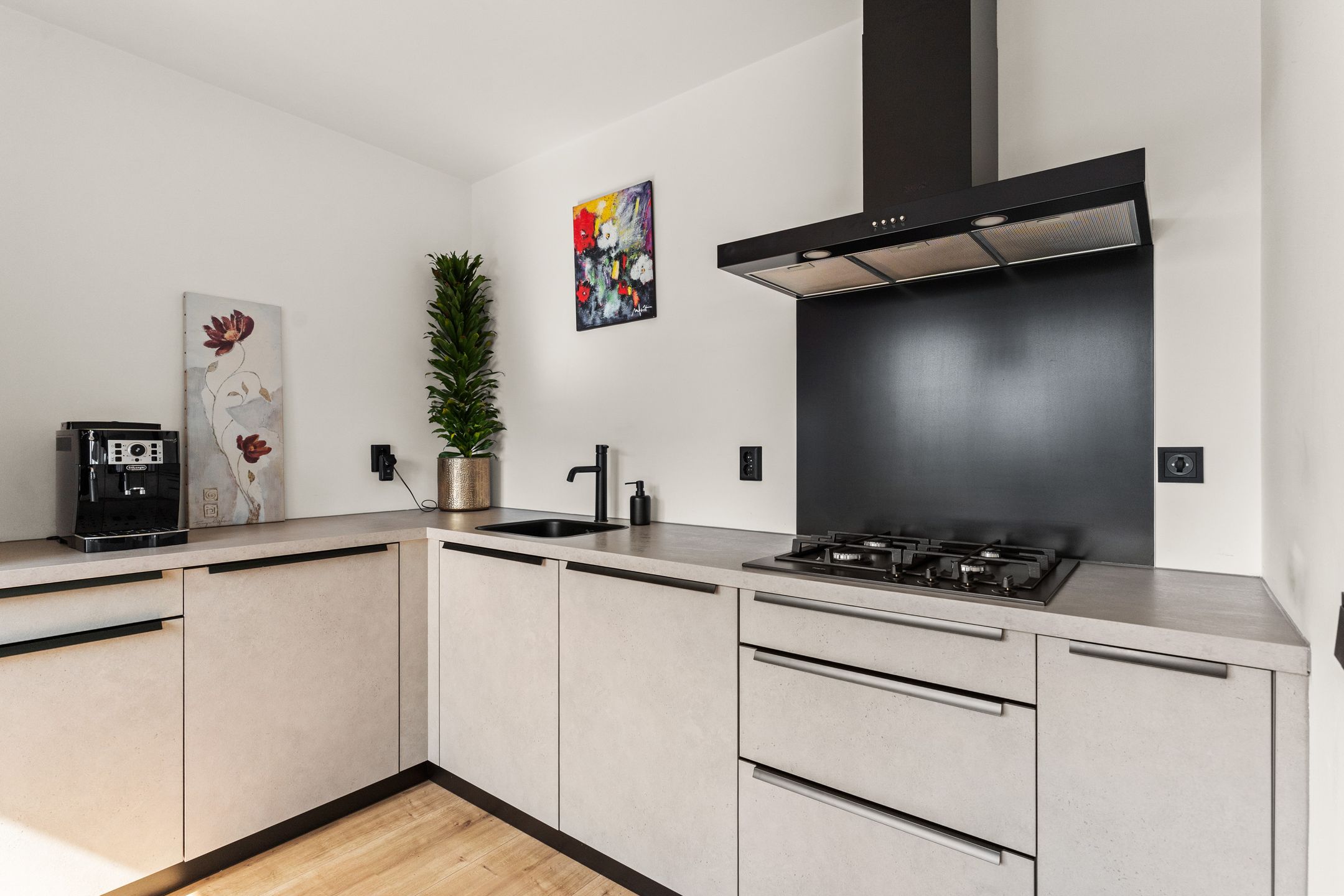 Foto 15 van Scharlakenstraat 37