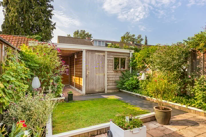 Foto 4 van Van Diemenstraat 142