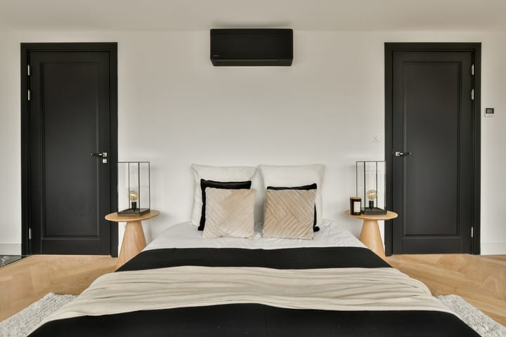 Photo 34 of Koninginneweg 37-C