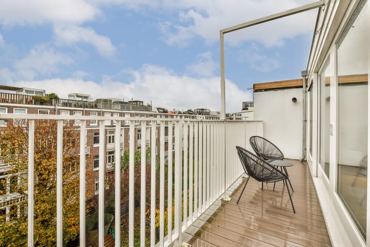 Photo 38 of Koninginneweg 37-C