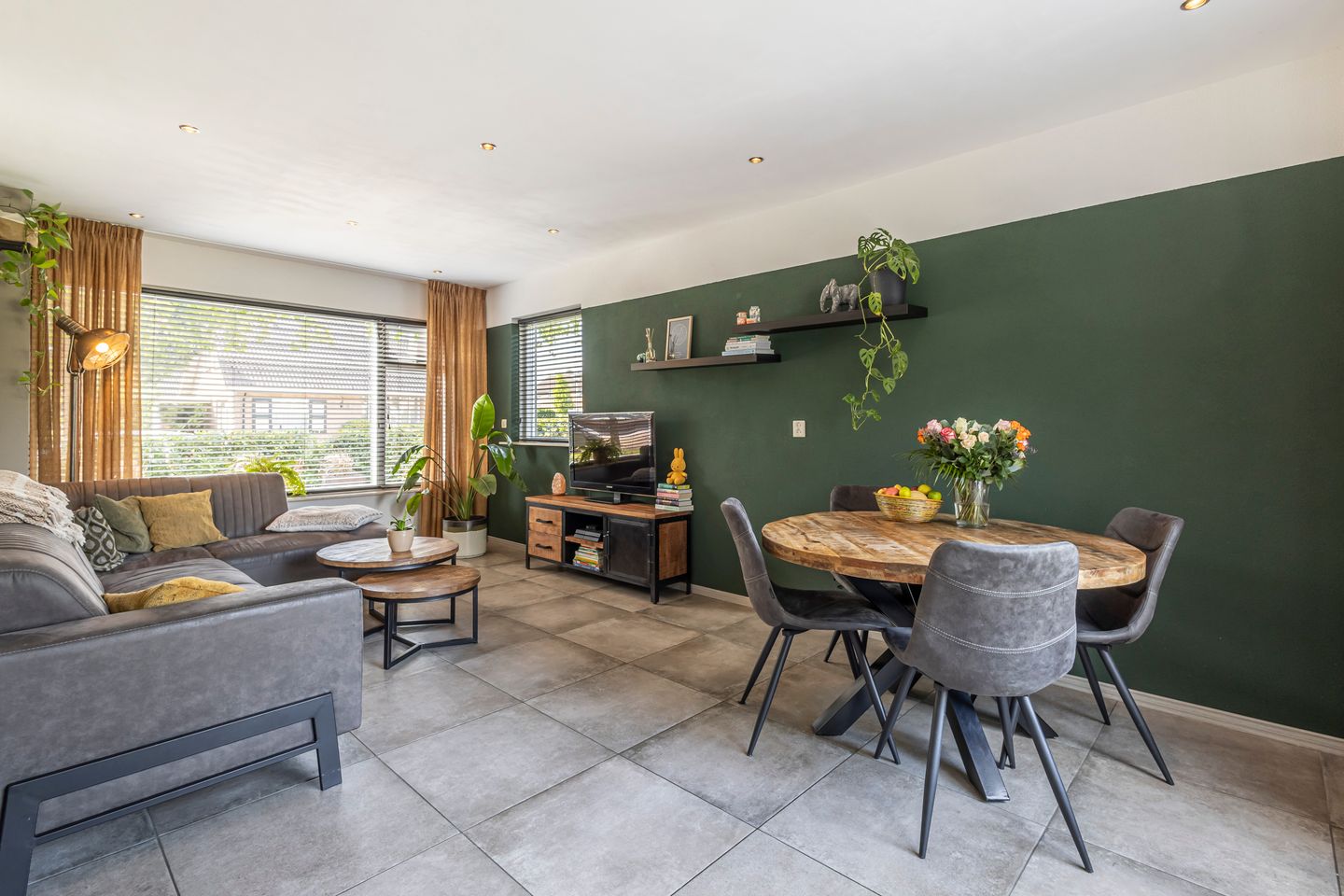 Photo 4 of Hazelaarlaan 44