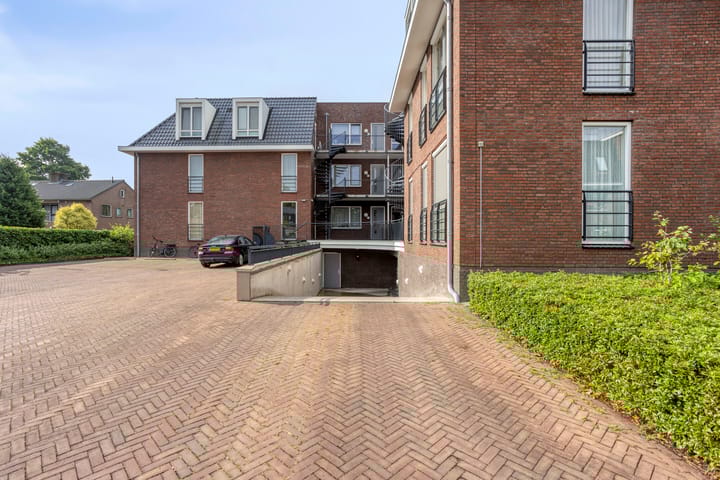 Photo 42 of Otterlaan 10