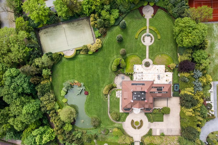 Photo 2 of Naarderstraat 89