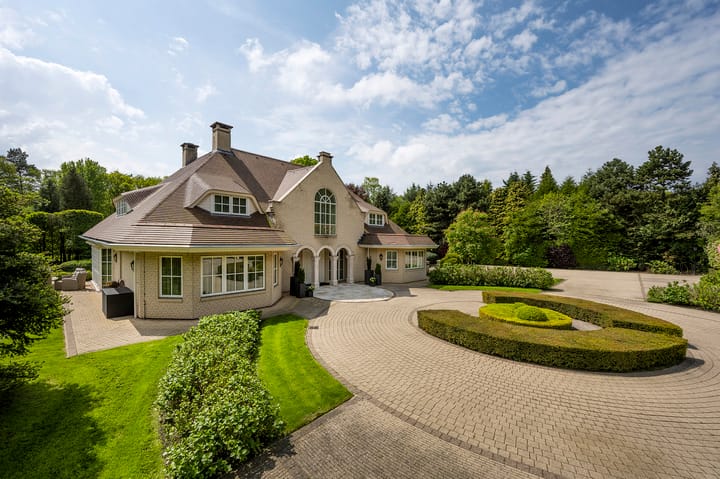 Photo 7 of Naarderstraat 89