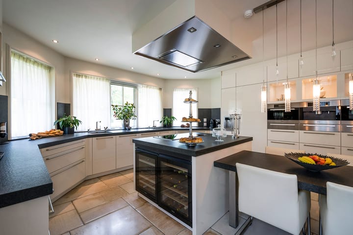 Photo 32 of Naarderstraat 89