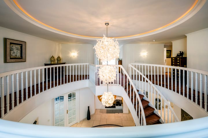 Photo 35 of Naarderstraat 89