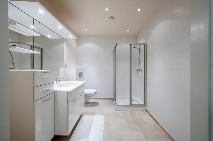 Photo 61 of Naarderstraat 89