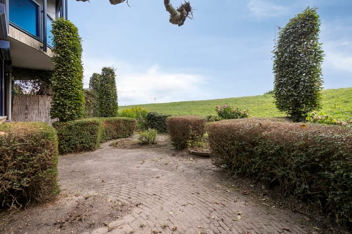 Photo 55 of Waalzicht 1