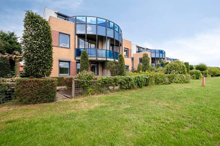 Photo 58 of Waalzicht 1