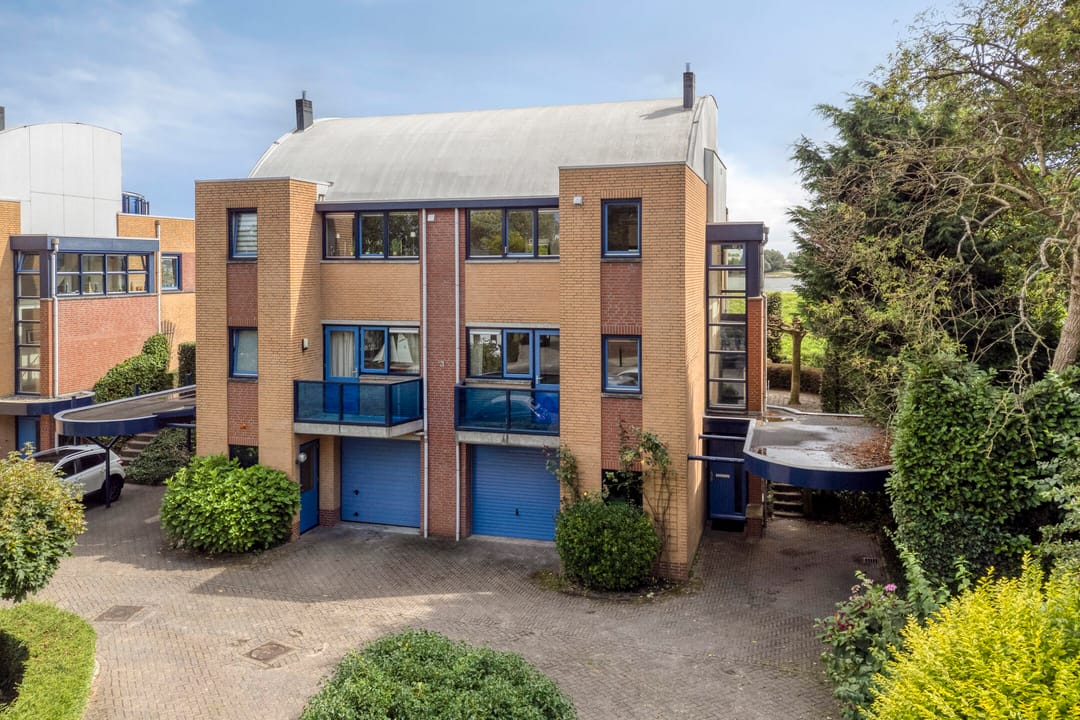 Photo 67 of Waalzicht 1