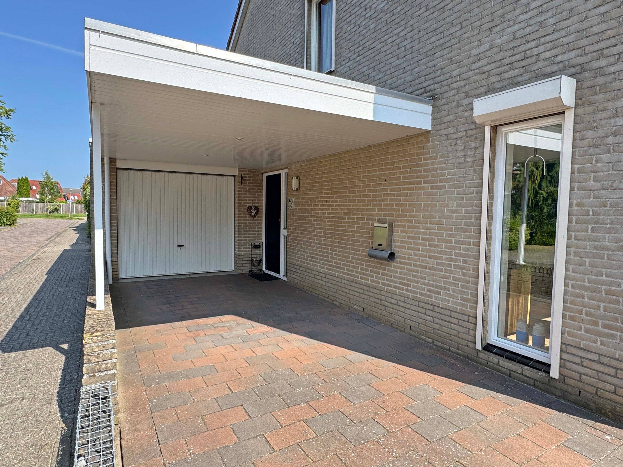 Foto 12 van Jasmijn 16