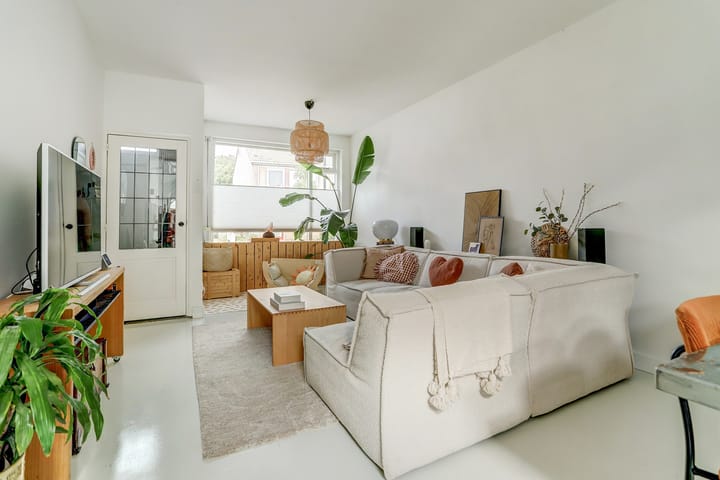 Photo 9 of Prins Frederikstraat 46