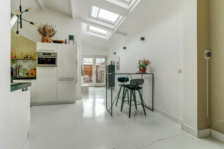 Photo 13 of Prins Frederikstraat 46