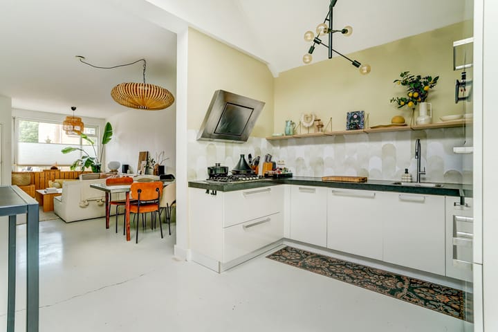 Photo 14 of Prins Frederikstraat 46