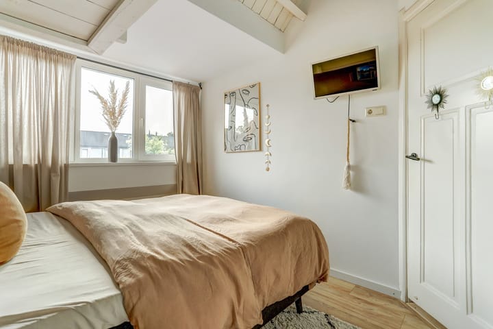 Photo 21 of Prins Frederikstraat 46