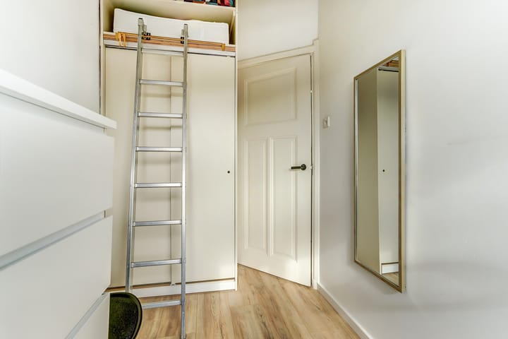 Photo 27 of Prins Frederikstraat 46