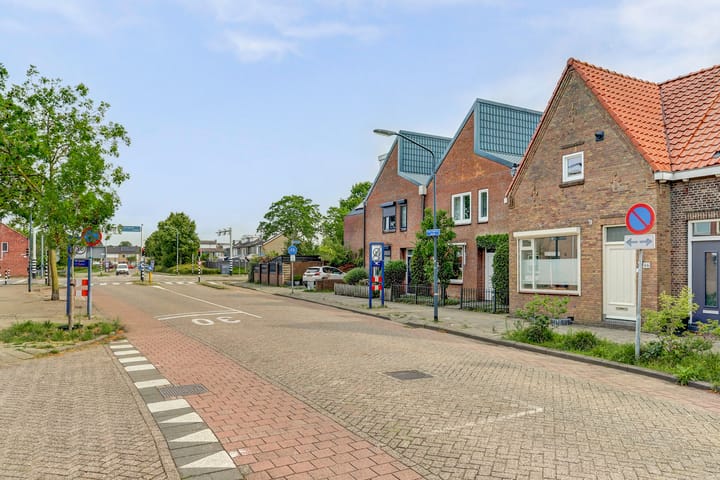 Photo 38 of Prins Frederikstraat 46