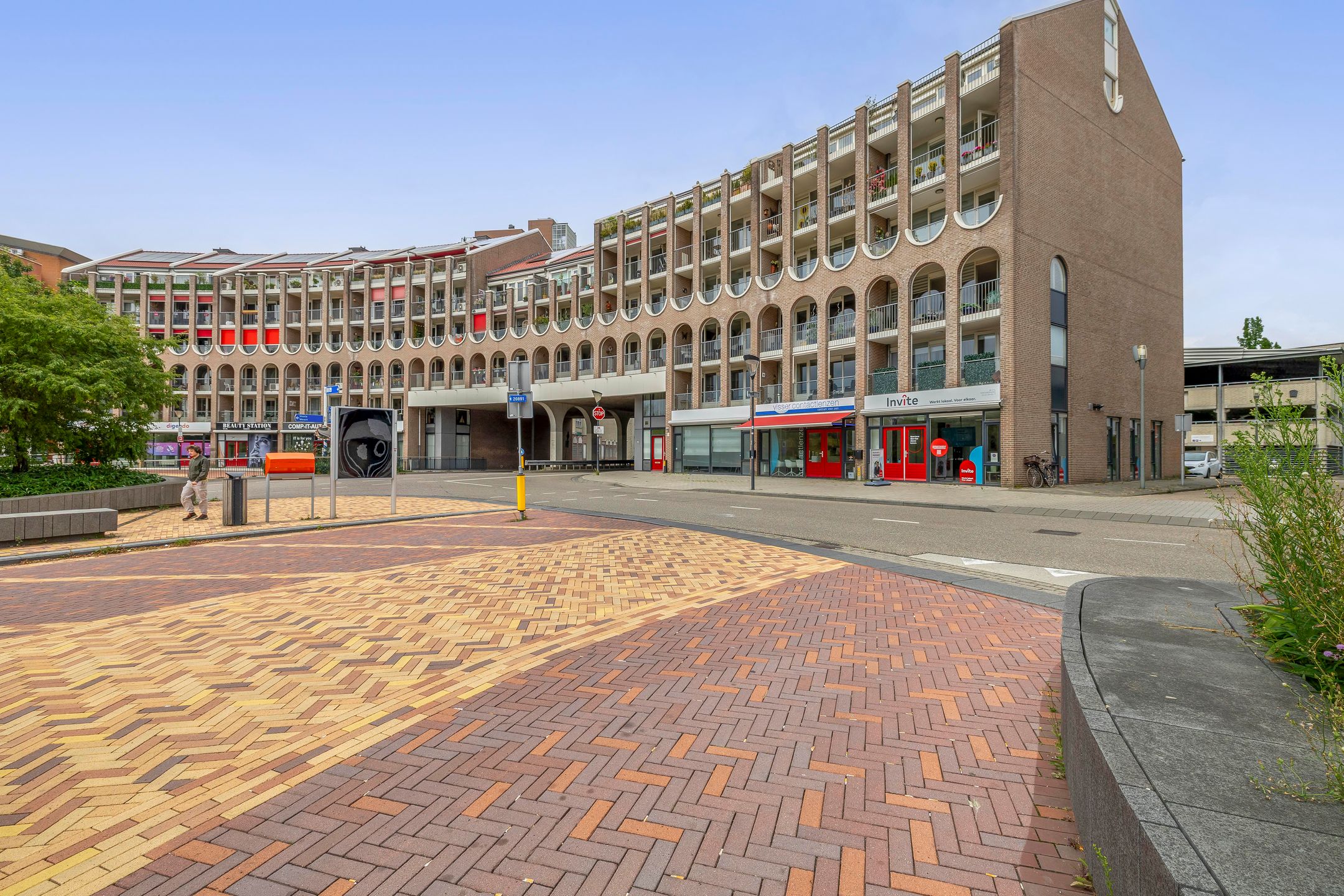 Foto 6 van Stationsplein 27